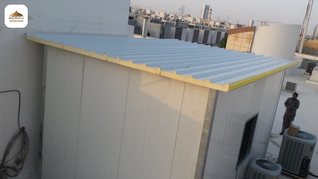 الساندوتش بانل: اسقف وجدران ساندوتش بانل بجدة